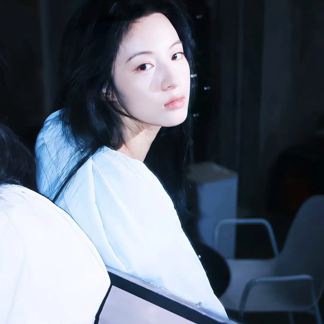销魂女警
